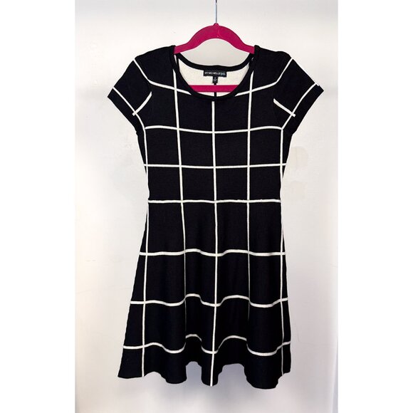 Black and white windowpane plaid sweater dress - Big Kids’ S - NWOT - Picture 1 of 3